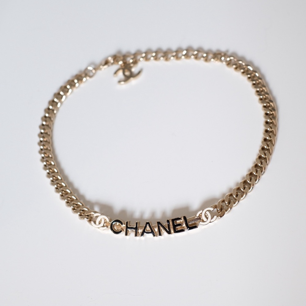 Chanel choker light gold